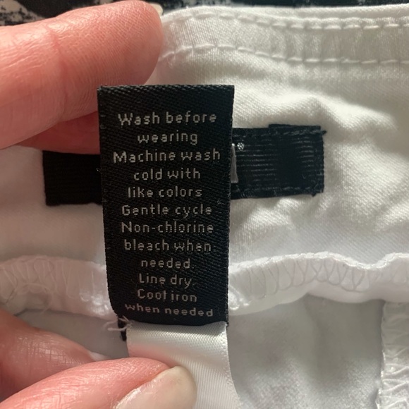 ✨Host Pick✨ Apt. 9 white pull on pants sz 10P - Picture 5 of 5